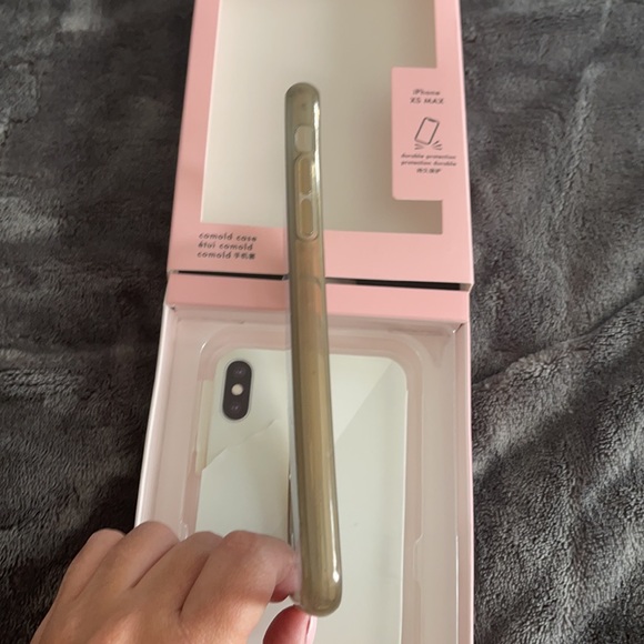 KATE SPADE phone case for iphone Xs Max - Picture 5 of 9